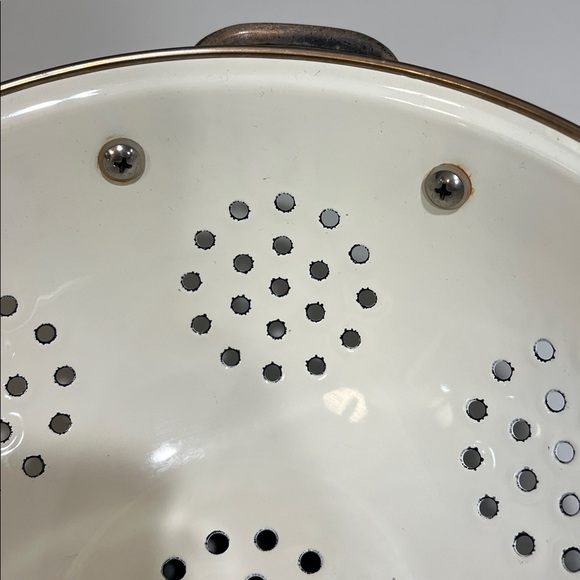 MacKenzie-Childs colander large - Picture 4 of 8